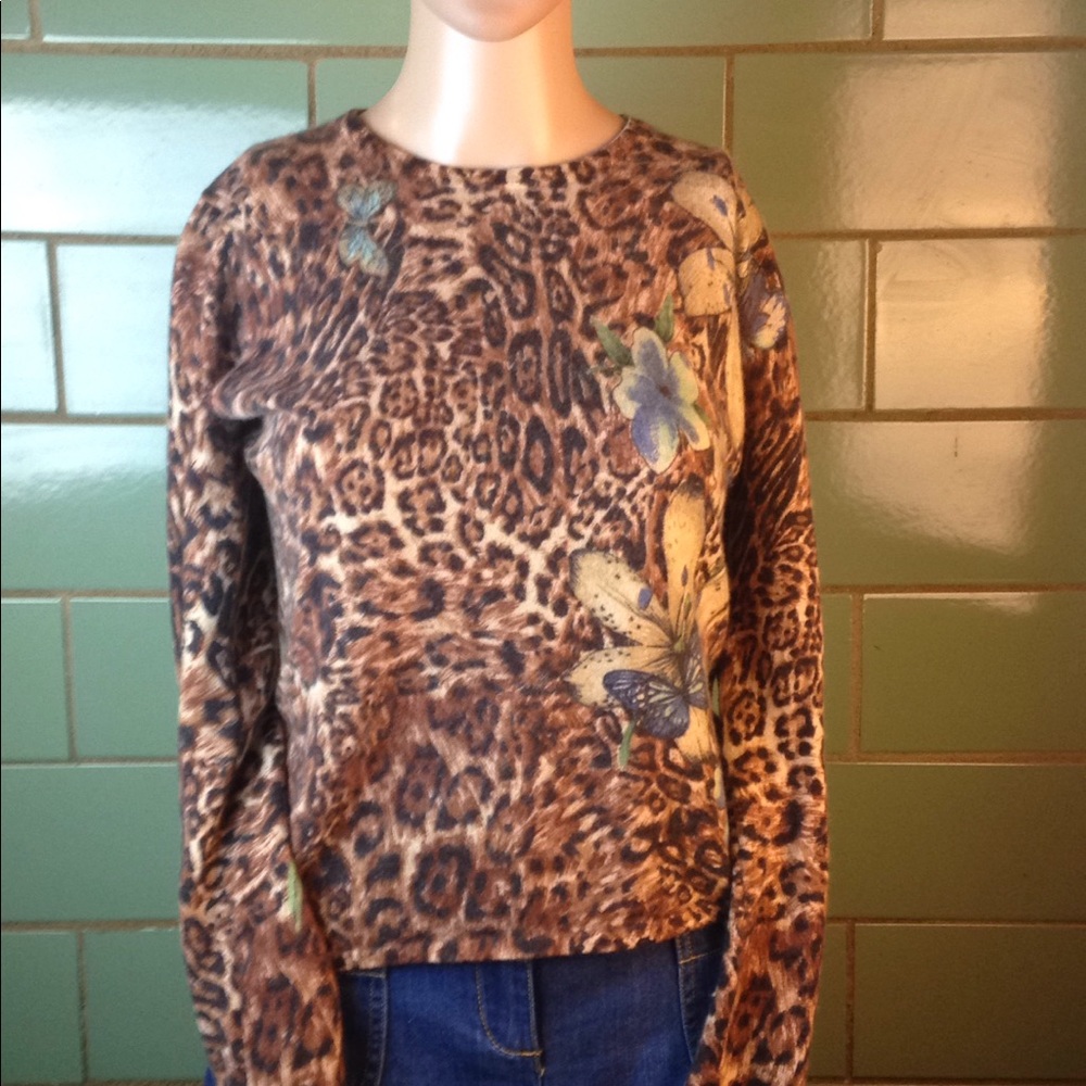 Neiman Marcus 100% Cashmere Leopard Sweater